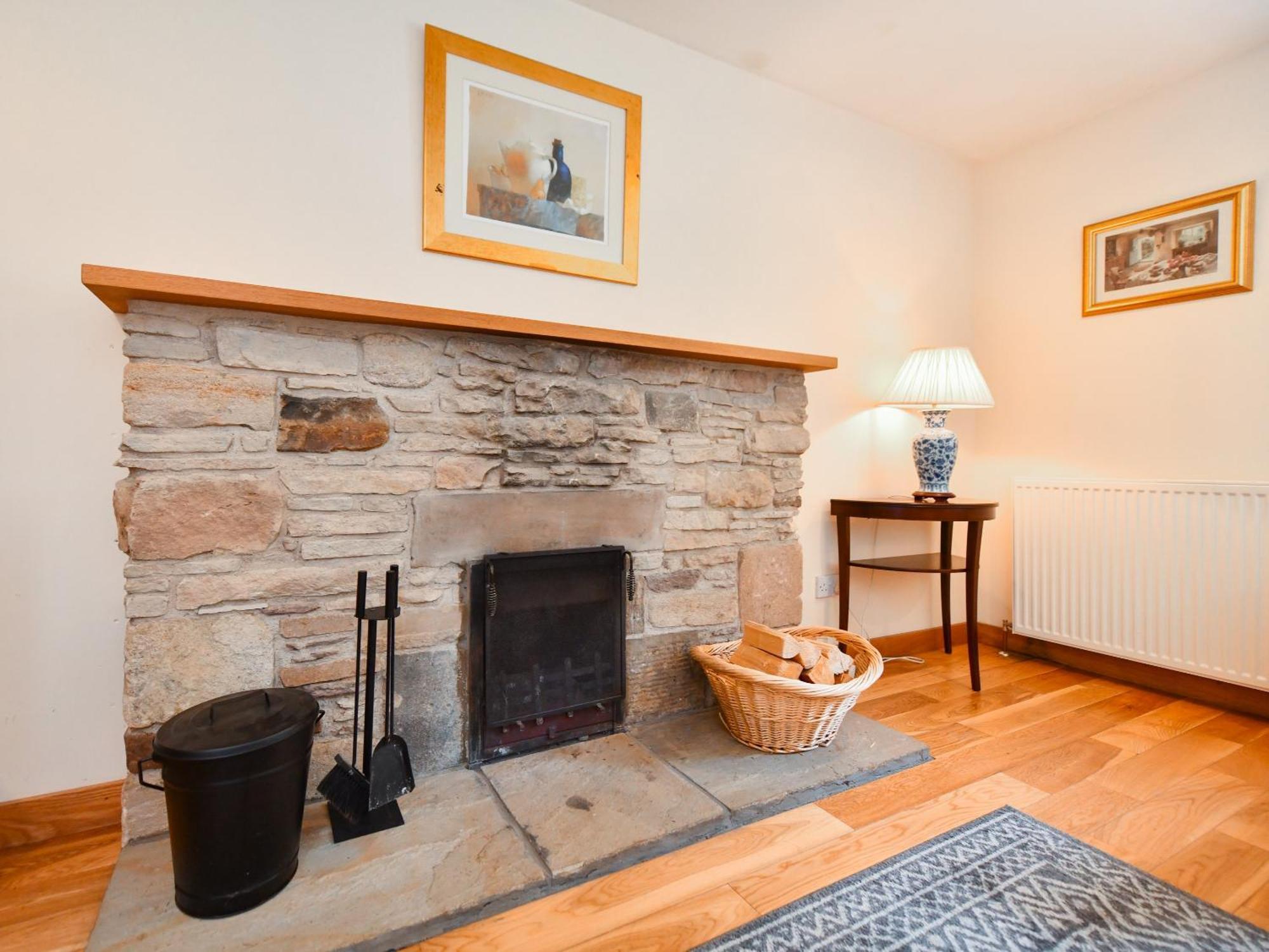 Cloncaird Castle Estate Cottages Maybole Bagian luar foto