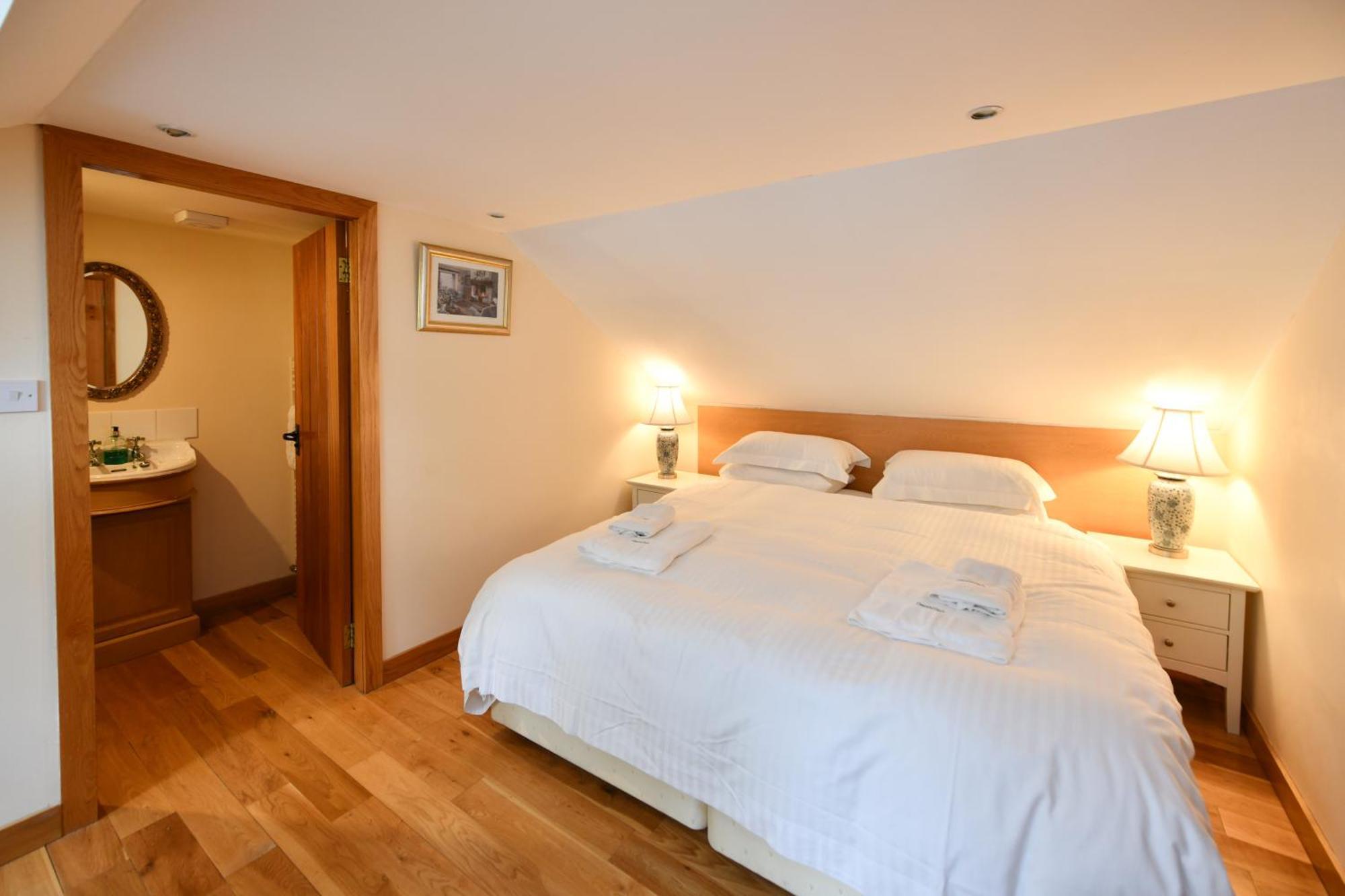 Cloncaird Castle Estate Cottages Maybole Bagian luar foto