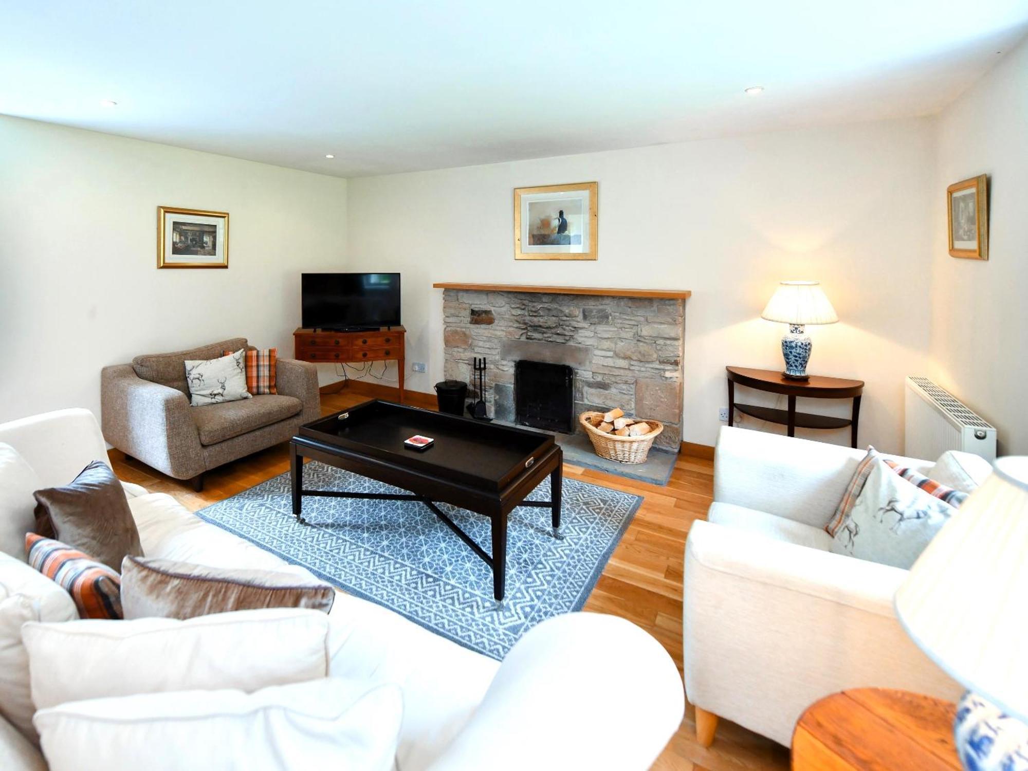 Cloncaird Castle Estate Cottages Maybole Ruang foto