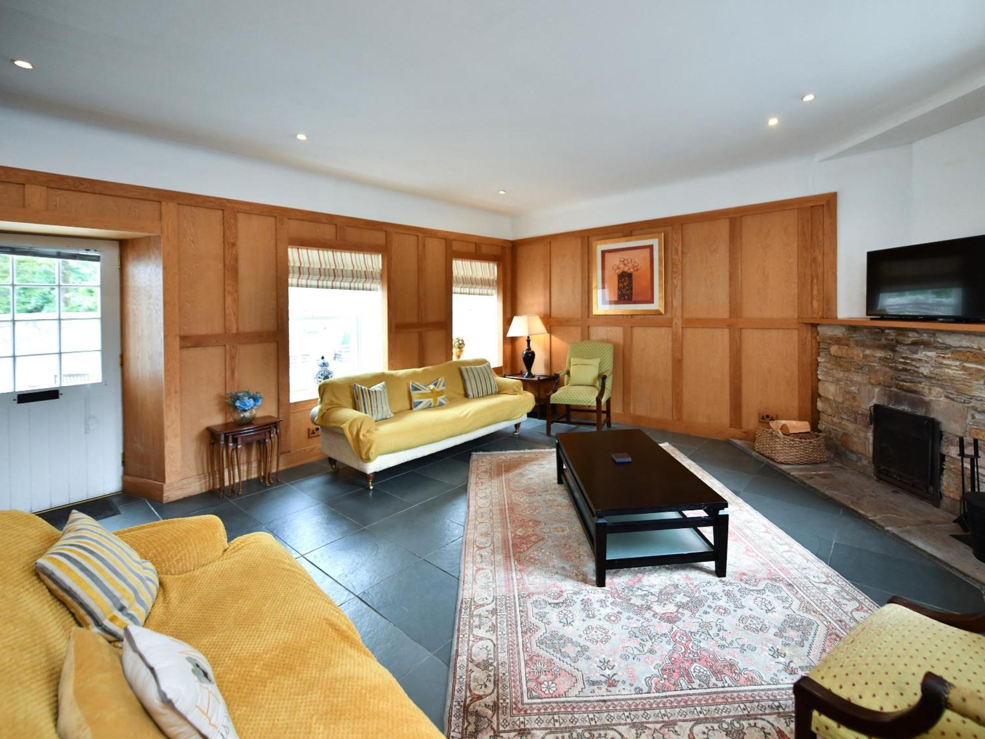 Cloncaird Castle Estate Cottages Maybole Ruang foto